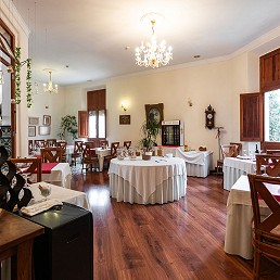 Salón principal, el Restaurante